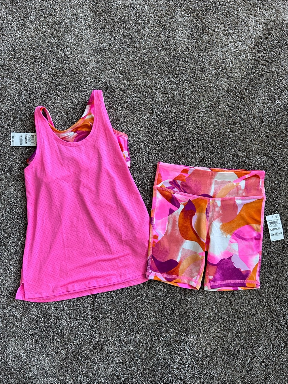 NWT Tank with built in sports bra and Multicolor Print Bike Shorts Set Size YM